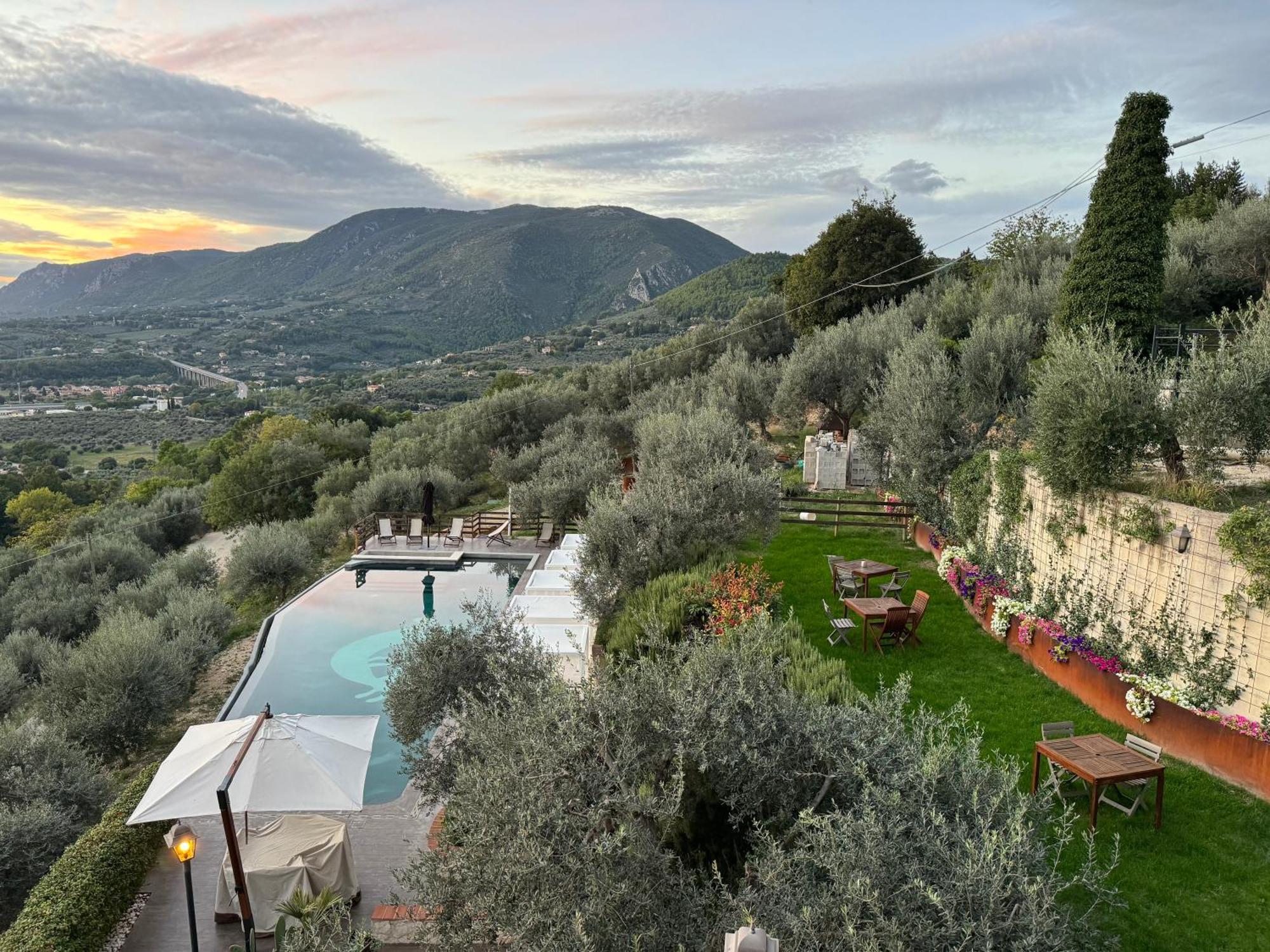 Domus Umbra Villa Terni Eksteriør billede