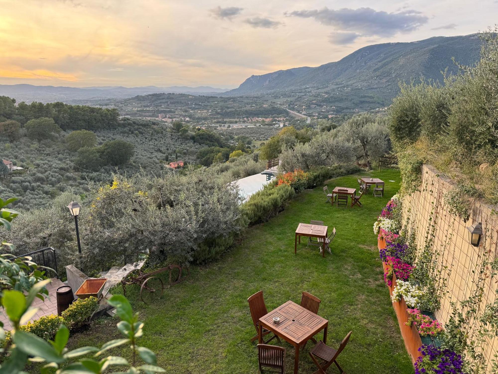 Domus Umbra Villa Terni Eksteriør billede